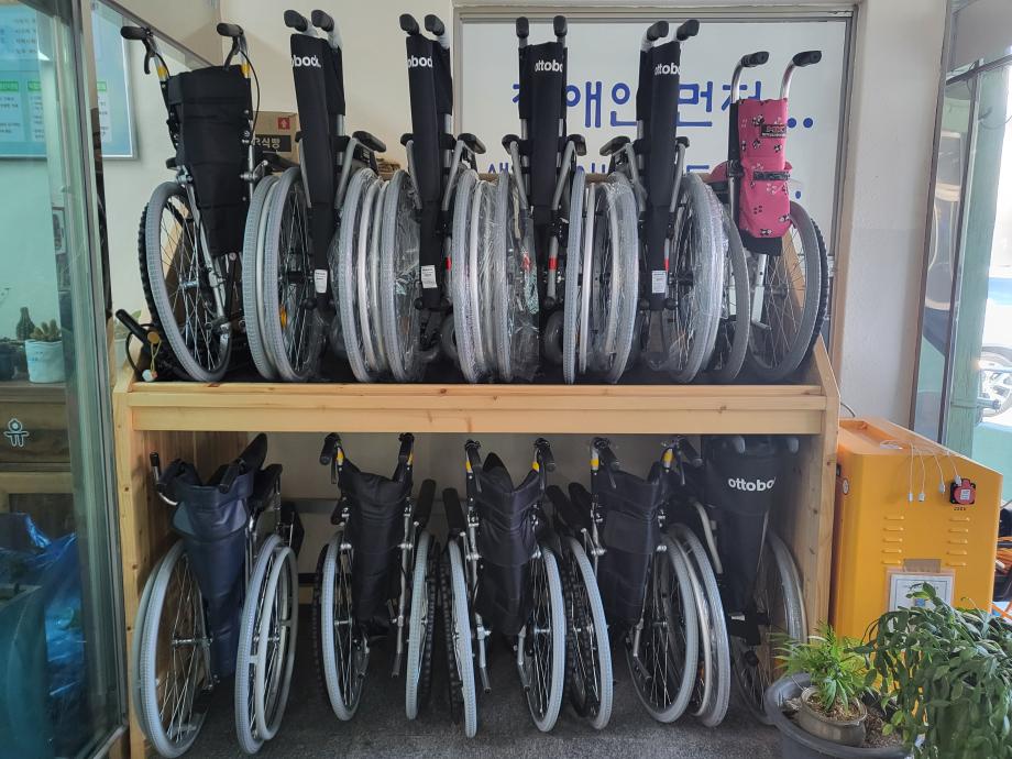 홍성군, 휠체어 대여를 통한 주민 편리 증진 이미지