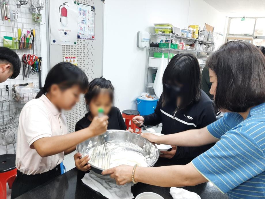 홍성읍, 다문화가족자녀 멘토 4년째 자원봉사활동 이미지