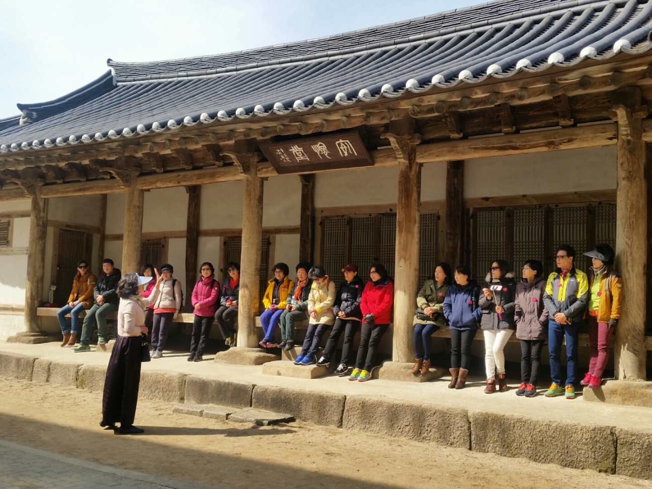 홍성군, 서해금빛열차 홍성투어 ‘안회당’ 큰 인기 이미지