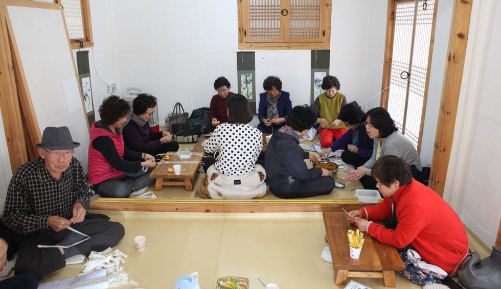 멋진 풍경 속에서 만드는 전통 한지공예 ! ‘정말 좋아요’ 이미지