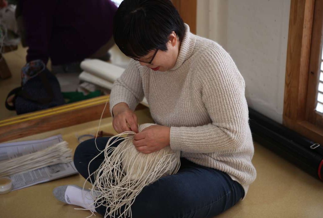 지승장인에게 배우는 ‘전통 한지 공예’ 참가자 모집 이미지