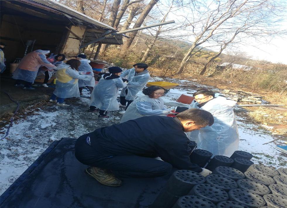 홍성군청 및 교육청이 함께하는 ‘홍성나눔봉사회’ 이미지