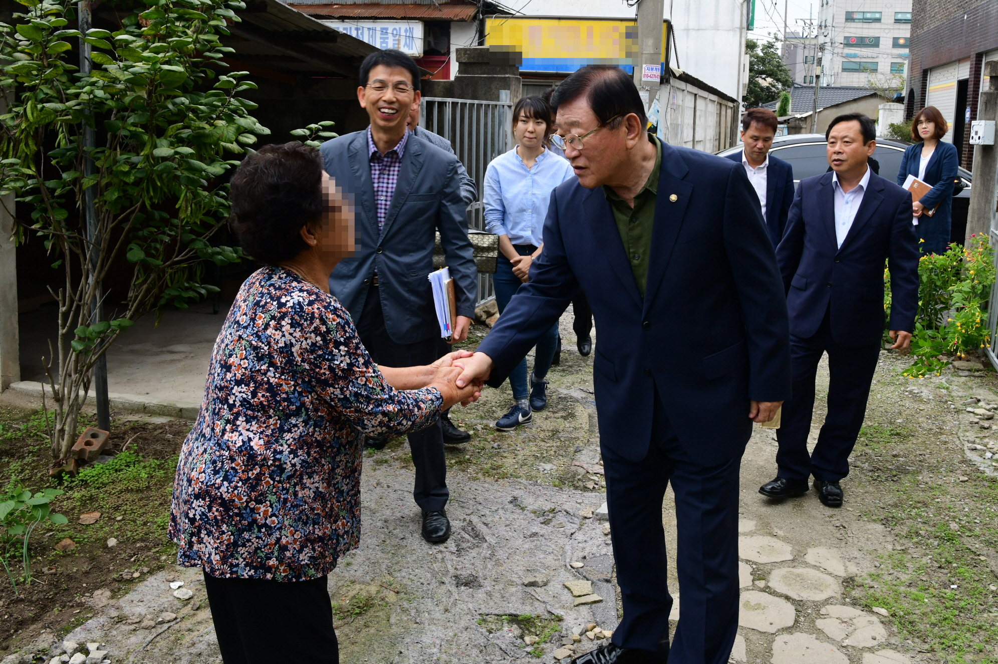 김석환 홍성군수, 추석맞이 어려운 가정 위문 실시 이미지