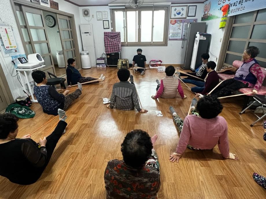 홍성군보건소, 마을마다 색다른 ‘청춘드림 운동교실’ 운영 이미지